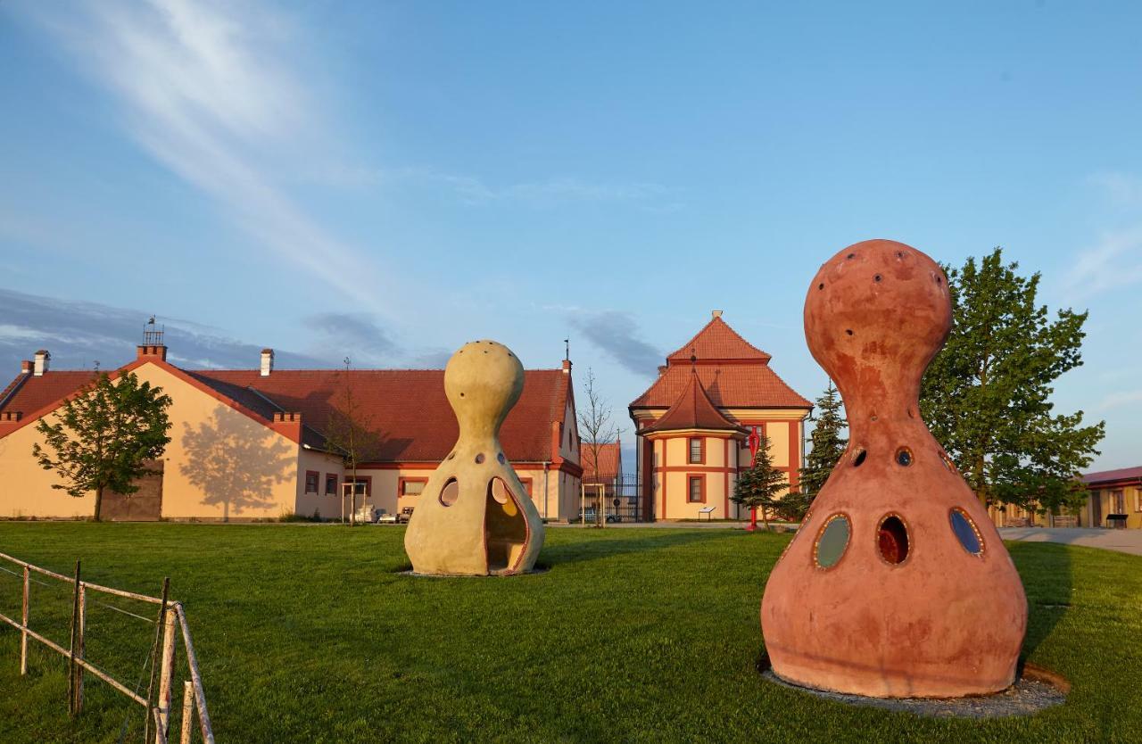 Residence Safari Resort - Chateau Borovany  Eksteriør billede
