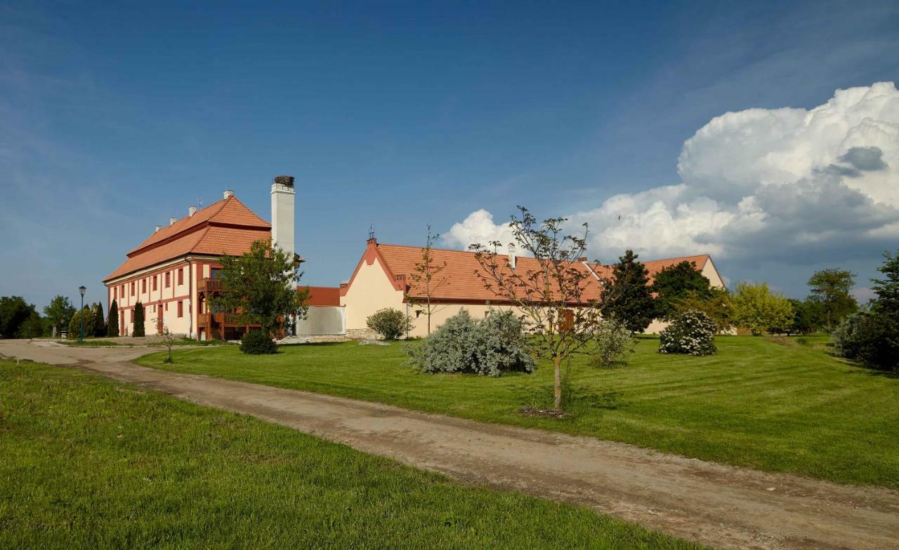 Residence Safari Resort - Chateau Borovany  Eksteriør billede
